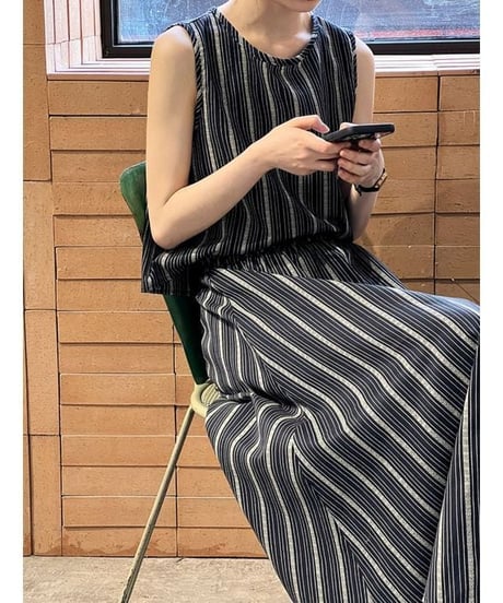 stripe sleeveless tops and skirt　FL2387