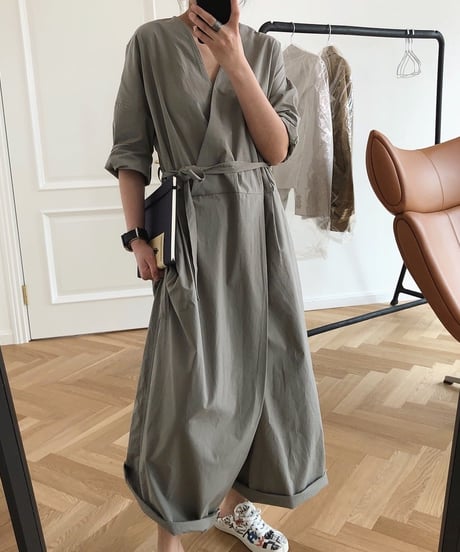 v-neck volume all-in-one 　FL2403