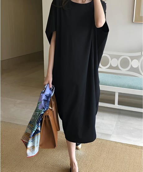 round neck loose sleeve dress　FL2008