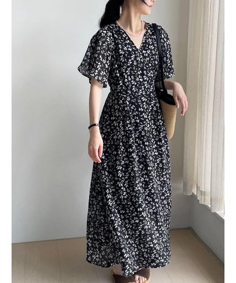 v-neck flare sleeves floral op /2color  FL3457