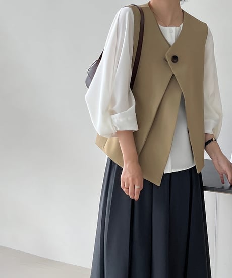 one button v-neck vest　FL2523