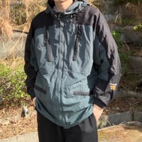 90's MOUNTAIN HARDWEAR Mountain Jacket