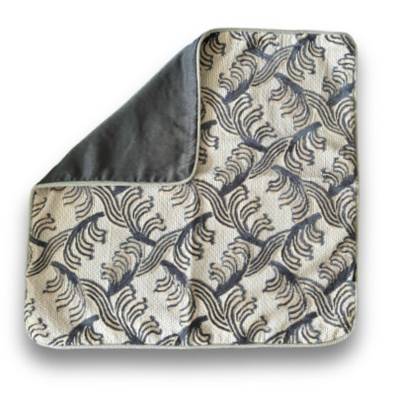 クッションカバー 45×45 フェザー グレー | NAKAYA KINKAZAN TEXTILE