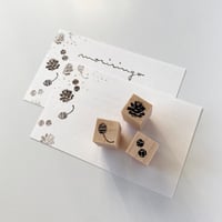 【A10】小さな松ぼっくりと杉ぼっくり2種のスタンプセット