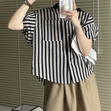 feminine border blouse /2color　un1013