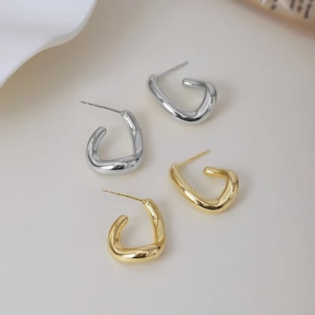 nuance metal pierce /2color　un1230