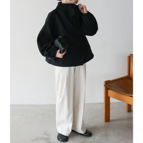 high neck curve sleeve outer /3color　UN1502