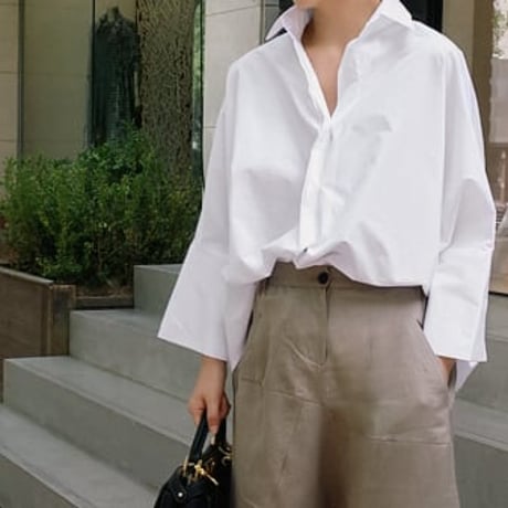 loose silhouette shirt　un1010