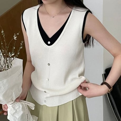 layered design sleeveless top /2color　un1029