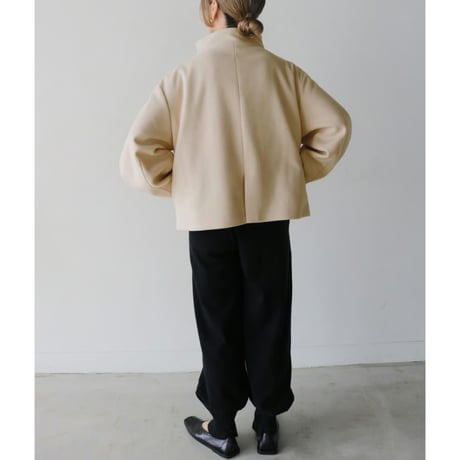 high neck curve sleeve outer /3color　UN1502
