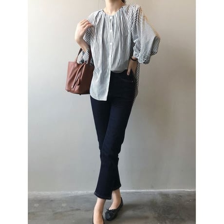 balloon sleeve stripe blouse　un1071