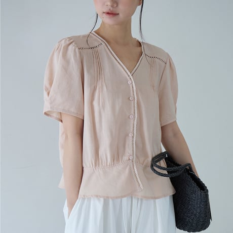lace trim puff sleeve blouse　/2color　un2062