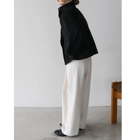 high neck curve sleeve outer /3color　UN1502