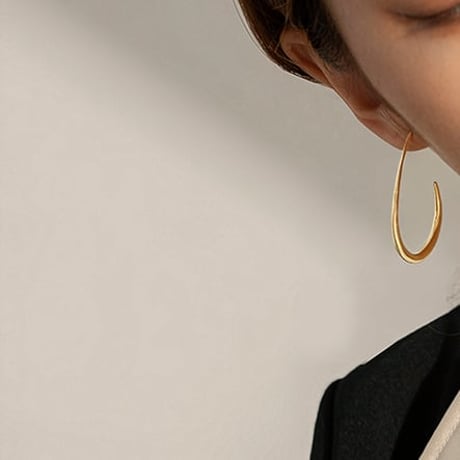 big hoop pierce　un1233