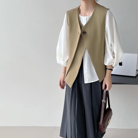 one button v-neck vest /2color　un1006