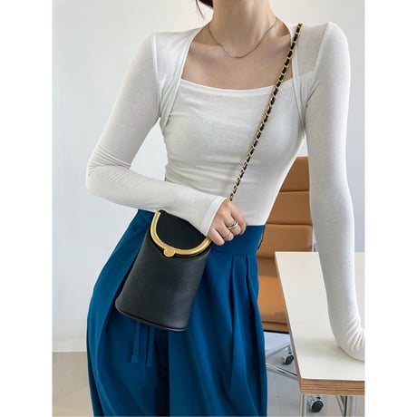 square neck tops　/3color　un1689
