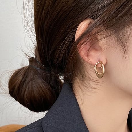 gold circle pierce　un1261