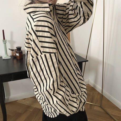 loose silhouette striped shirt　un1062