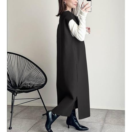 vneck sleeveless dress  UN1508