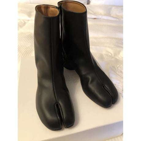 TABI short boots / un1179