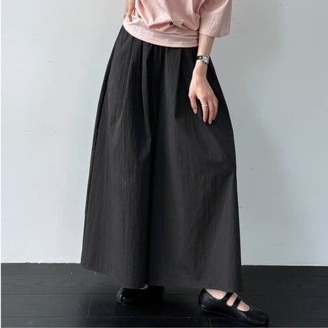 volume wide tuck pants　/2color　un2023