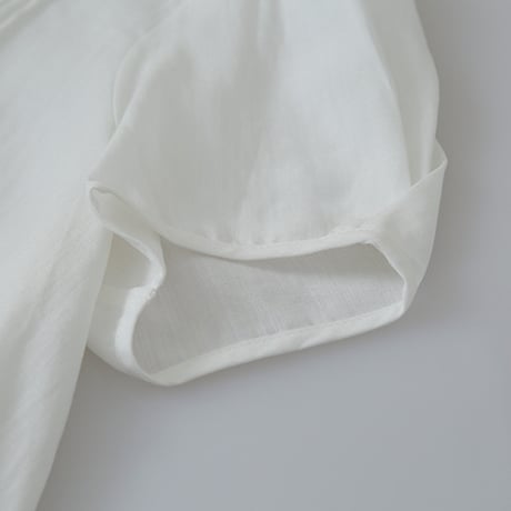 lace trim puff sleeve blouse　/2color　un2062