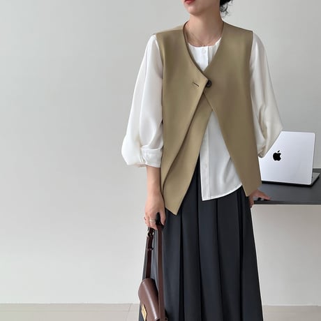 one button v-neck vest /2color　un1006