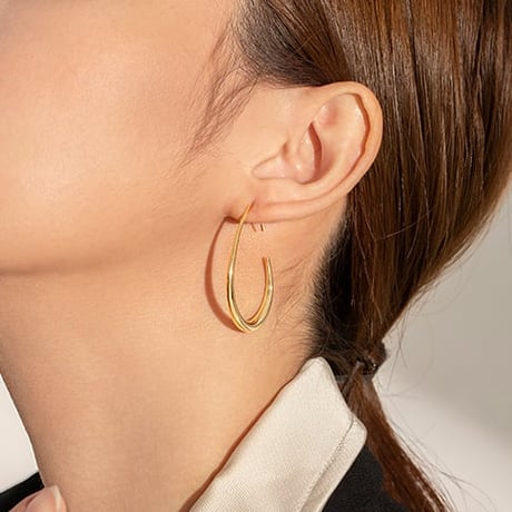 big hoop pierce　un1233