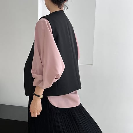 one button v-neck vest /2color　un1006