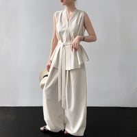 waist tie peplum sleeveless set up　/2color　un2032