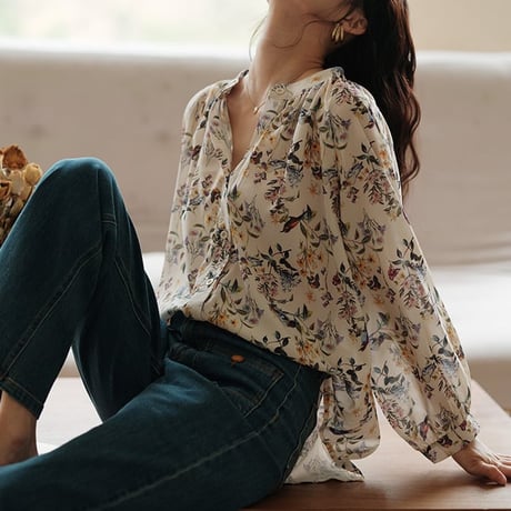 flower puff sleeve blouse　un1058