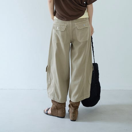 soft cargo wide pants　un2069