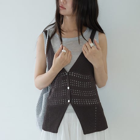 airy knit vest　/2color　un2068