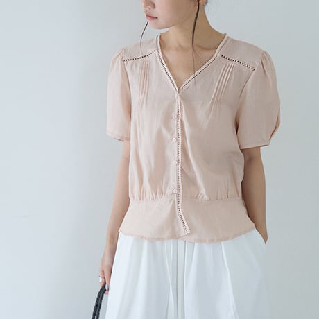 lace trim puff sleeve blouse　/2color　un2062