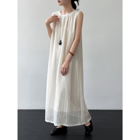 airy gauze sleeveless dress　/2color　un2098