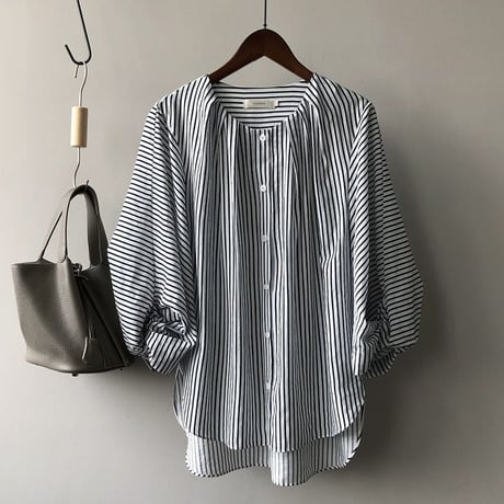 balloon sleeve stripe blouse　un1071