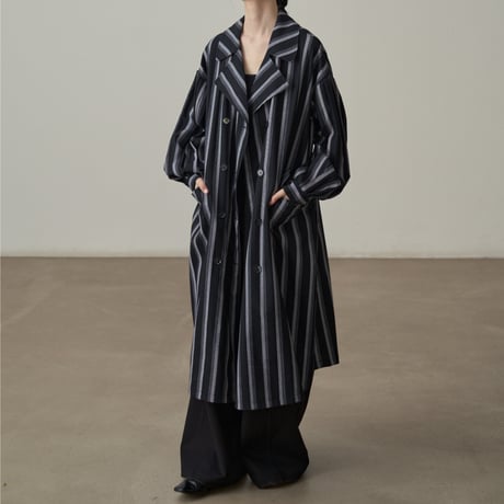 stripe flow coat　un1839