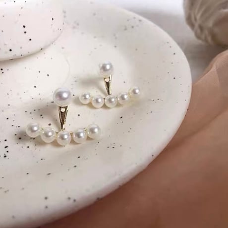 pearl line pierce　un1238