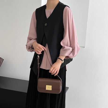 one button v-neck vest /2color　un1006