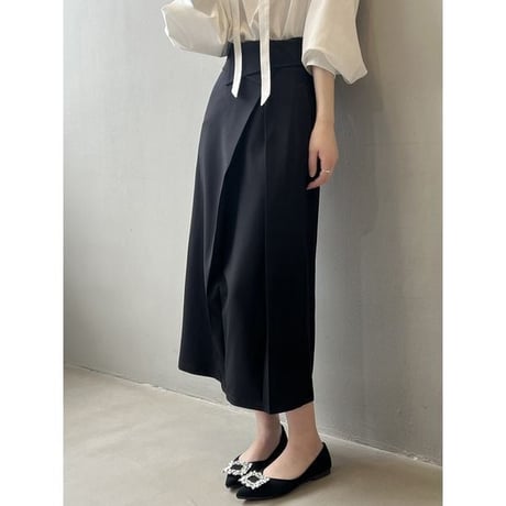 assynmetry tuck skirt /2color　un1137