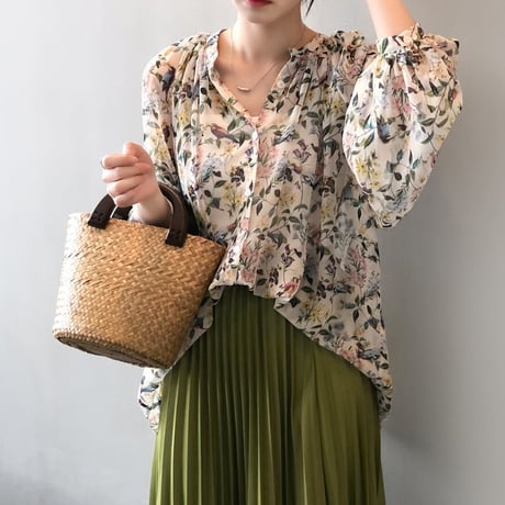 flower puff sleeve blouse　un1058