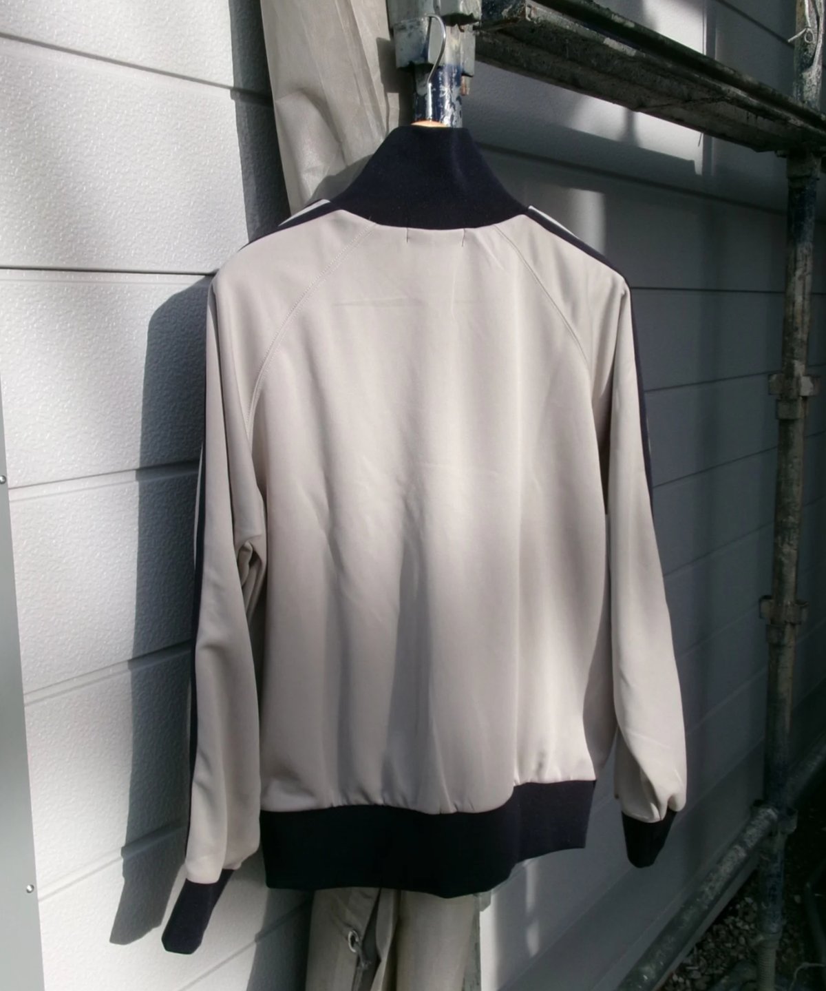 EBE-038-GRY / Flower track top / GRAY | EBE ONL