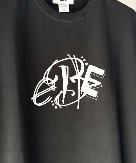 EBE-062-BLK / drawing logo big tee