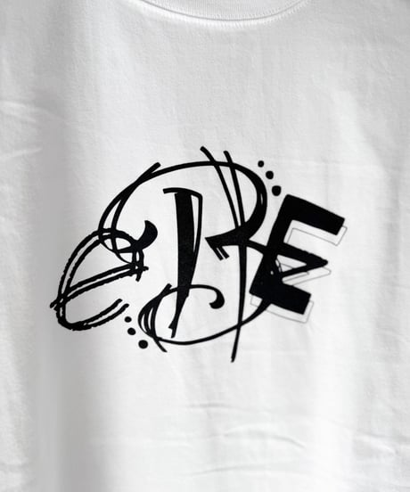 EBE-062-WHT / drawing logo big tee