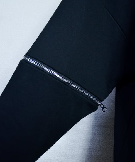 EBE-047 / ZIP separate sweat