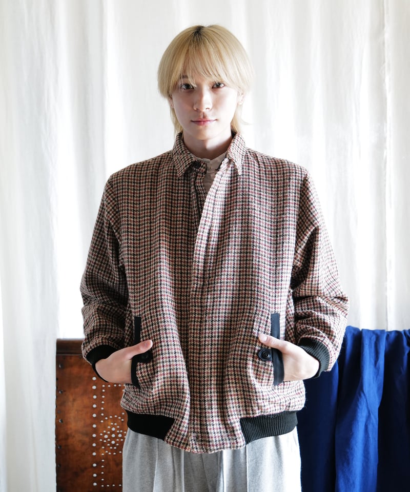 すけすけ白シャツ × チェックブルゾン | fluke