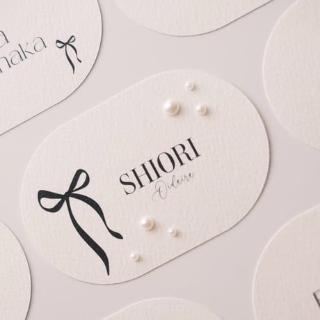 Name card -oval-