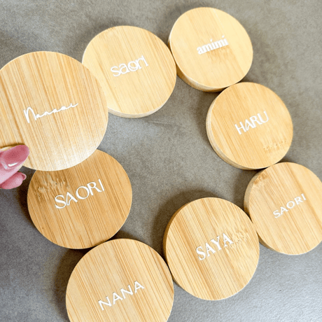 Name mirror -wood-
