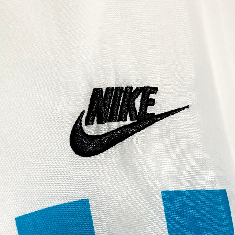 ナイキ コート チャレンジャー シャツ 2017年モデル USED【 NIKE 】CHALLENGE COURTナイロンジャケット／MENS：M