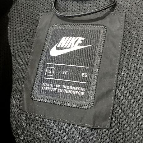 USED【 NIKE 】パーカージャケット／MENS：L〜XL（送料込）［BSF-O］